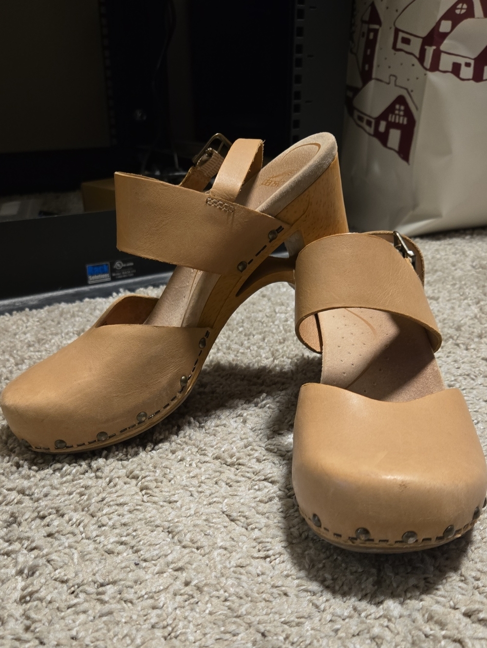 Women’s Tan Leather Clog Sandals with Ankle Strap Dansko